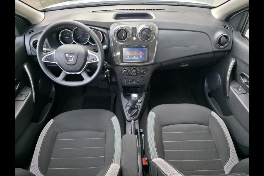 Dacia Sandero 0.9 TCe Stepway Laureate | Automaat | Navigatie |