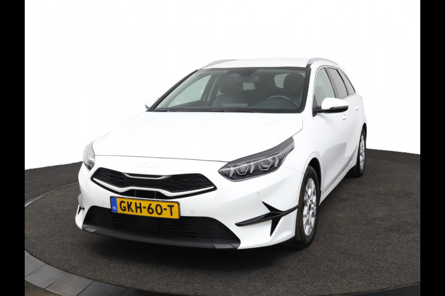 Kia Ceed Sportswagon 1.5 T-GDi DynamicPlusLine - Lichtmetalen Velgen - LED - Cruise Control - Stoel/Stuurverwarming - Dodehoek Detectie - Fabrieksgarantie Tot 2031