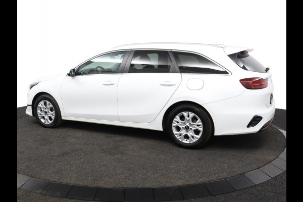 Kia Ceed Sportswagon 1.5 T-GDi DynamicPlusLine - Lichtmetalen Velgen - LED - Cruise Control - Stoel/Stuurverwarming - Dodehoek Detectie - Fabrieksgarantie Tot 2031