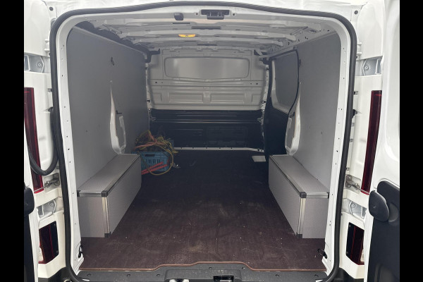 Nissan Primastar 2.0 dCi L1H1 N-Connecta + betimmering + trekhaak