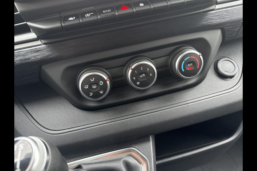 Nissan Primastar 2.0 dCi L1H1 N-Connecta + betimmering + trekhaak