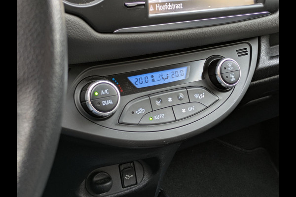 Toyota Yaris 1.5 VVT-i Aspiration 112PK|Camera|Climate-Control|Cruise-Control|Navi|Lane-Assist|Volledige onderhoudshistorie