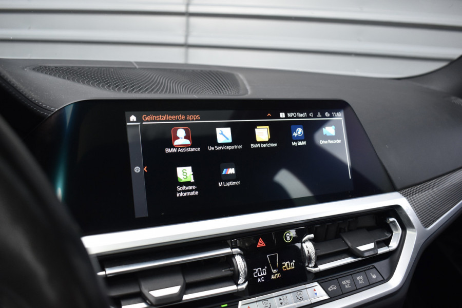 BMW 3 Serie 330e M Sport Individual | Pano | Laser | ACC | Head-Up | Memory Seats | 19'' Wielen |