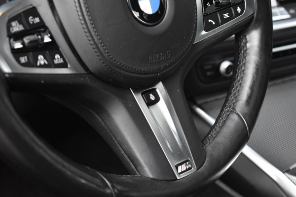 BMW 3 Serie 330e M Sport Individual | Pano | Laser | ACC | Head-Up | Memory Seats | 19'' Wielen |