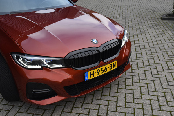 BMW 3 Serie 330e M Sport Individual | Pano | Laser | ACC | Head-Up | Memory Seats | 19'' Wielen |