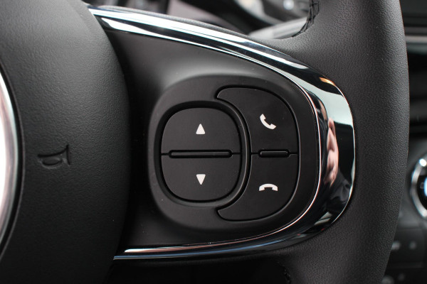 Fiat 500 1.0 Hybrid 69pk Dolcevita | Navigatie | Apple Carplay/Android Auto | Panoramadak | Parkeersensor achter | Cruise Control | Climatronic