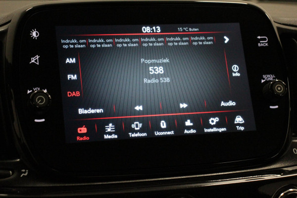 Fiat 500 1.0 Hybrid 69pk Dolcevita | Navigatie | Apple Carplay/Android Auto | Panoramadak | Parkeersensor achter | Cruise Control | Climatronic