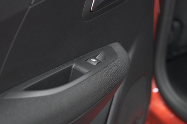Peugeot 208 PureTech 100 Active | Navigatie | Cruise Control | Apple Carplay