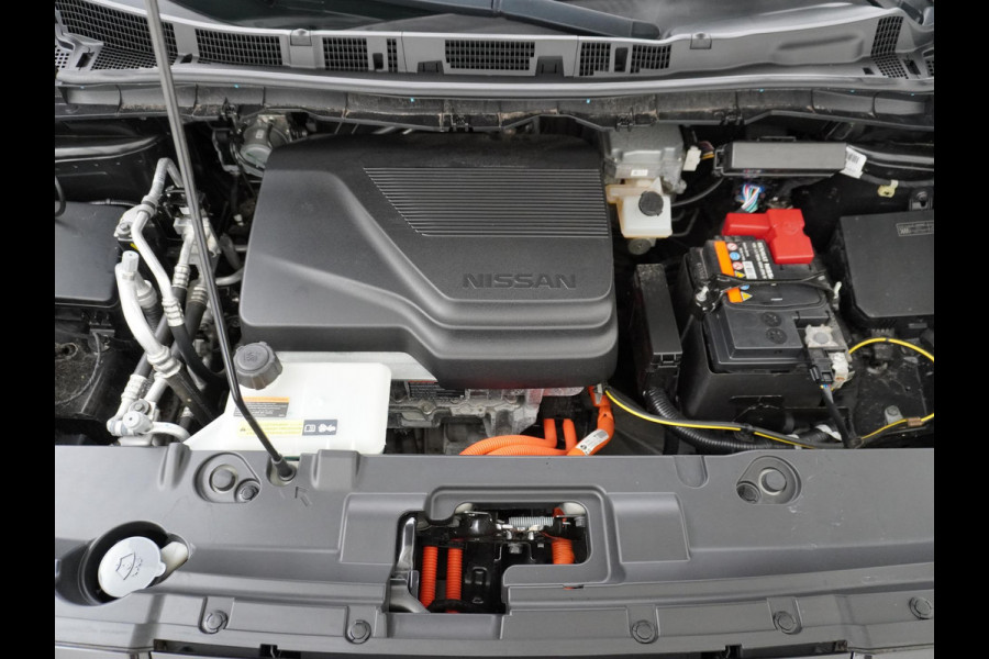 Nissan Leaf Acenta 40 kWh SOH 88% CAMERA | DODE HOEK | RIJKLAARPRIJS INCL. 12 MND BOVAG GARANTIE