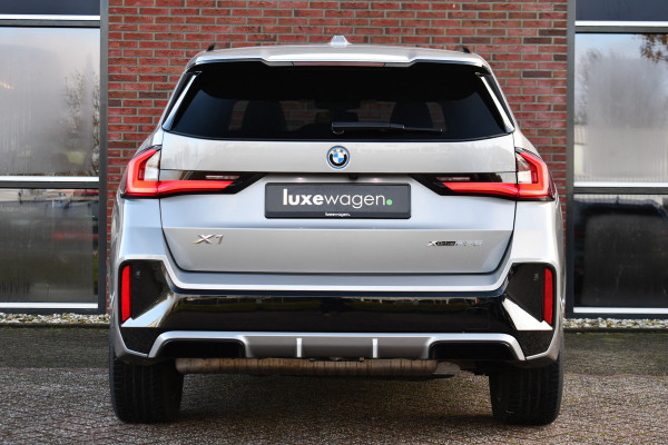 BMW X1 xDrive25e M-Sport Pano Trekhaak Camera 3786km!