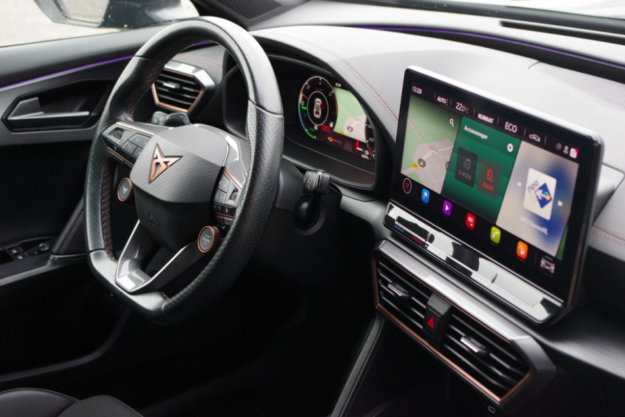 CUPRA Formentor 1.4 e-Hybrid 245 PK VZ Performance, Stuur-Startknop, Groot-Navigatie, Carplay, Kuipstoelen, Camera