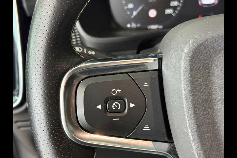 Volvo XC40 1.5 T5 Twin Engine R-Design 93% SOH