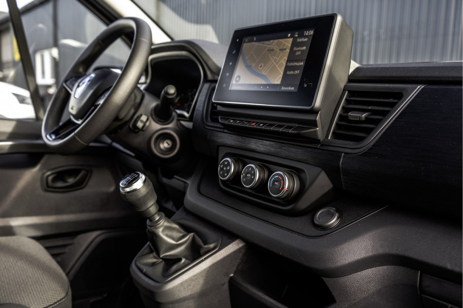 Renault Trafic Blue dCi 150PK | L2H1 | 9-Zits | EX BTW/BPM | LED | Canera | Navi | Zijschuifdeur R+L | Cruise | Airco | PDC | Euro 6