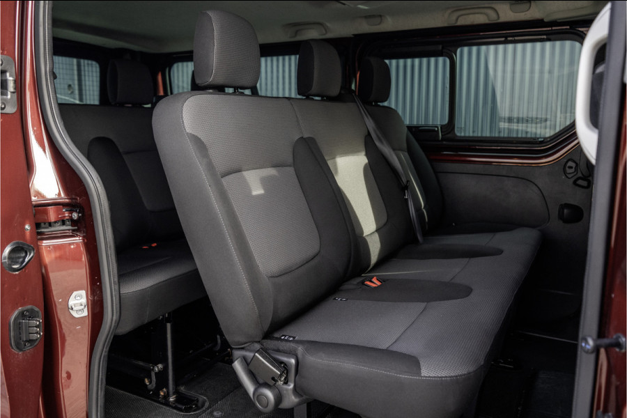 Renault Trafic Blue dCi 150PK | L2H1 | 9-Zits | EX BTW/BPM | LED | Canera | Navi | Zijschuifdeur R+L | Cruise | Airco | PDC | Euro 6