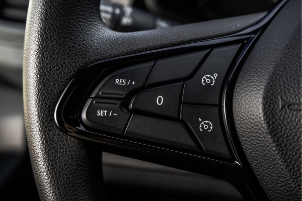 Renault Trafic Blue dCi 150PK | L2H1 | 9-Zits | EX BTW/BPM | LED | Canera | Navi | Zijschuifdeur R+L | Cruise | Airco | PDC | Euro 6