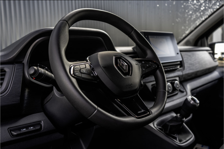 Renault Trafic Blue dCi 150PK | 9-Zits | EX BTW/BPM | LED | Camera | Navigatie | Cruise | Airco | PDC | Euro 6