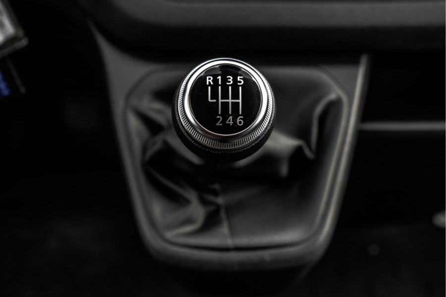 Renault Trafic Blue dCi 150PK | 9-Zits | EX BTW/BPM | LED | Camera | Navigatie | Cruise | Airco | PDC | Euro 6