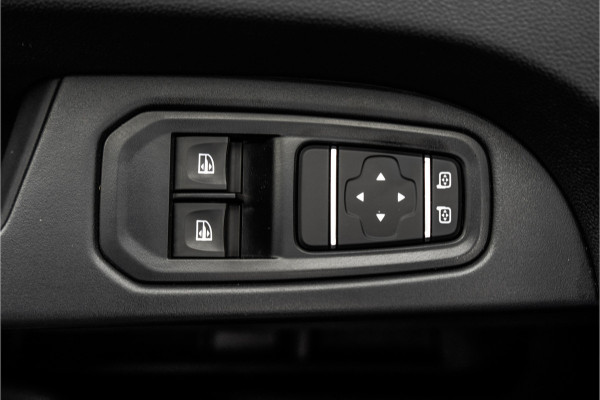 Renault Trafic Blue dCi 150PK | 9-Zits | EX BTW/BPM | LED | Camera | Navigatie | Cruise | Airco | PDC | Euro 6