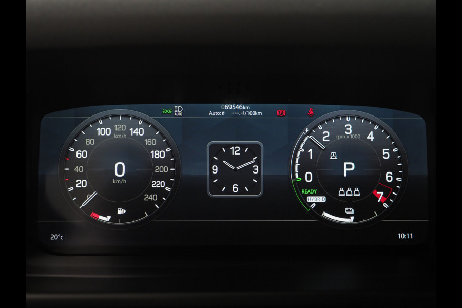 Land Rover Defender 110 2.0 P400e Urban | Panoramadak | Wide Arch | Luchtvering | Meridian | 360 | Sidesteps | Trekhaak