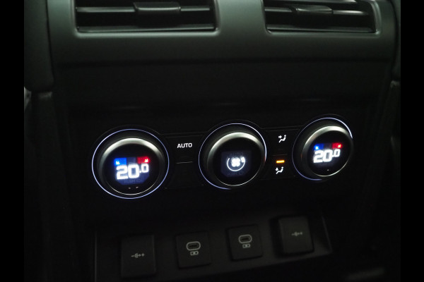 Land Rover Defender 110 2.0 P400e Urban | Panoramadak | Wide Arch | Luchtvering | Meridian | 360 | Sidesteps | Trekhaak