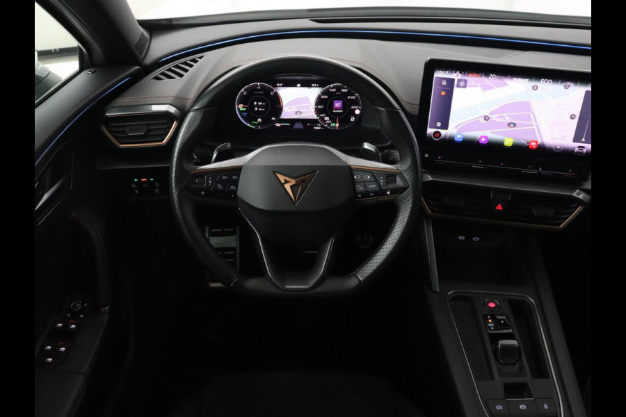 CUPRA Formentor 1.4 eHybrid VZ | 245pk | Stoelverwarming | 360 Camera | Adaptive cruise | Carplay | Navigatie | Sfeerverlichting | Keyless | Sportstoelen | Memory | PHEV | Plug In