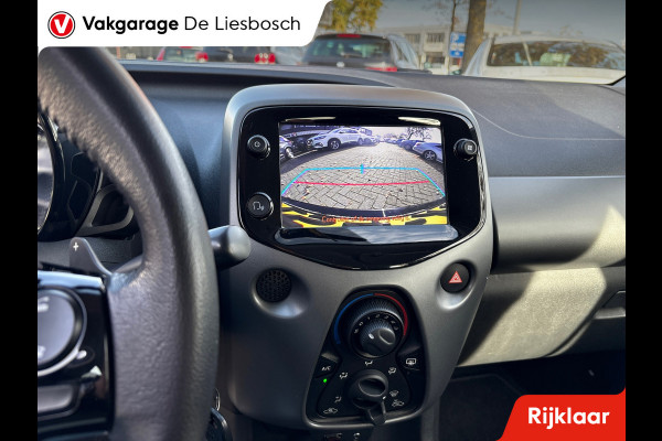 Toyota Aygo 1.0 VVT-i x-play/camera /airco/apple carplay/mf stuur/boeken