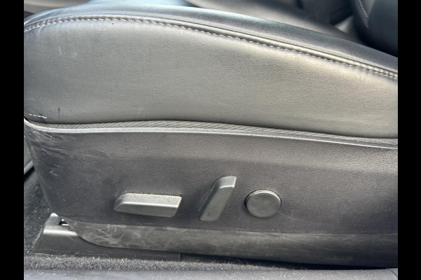 Tesla Model 3 Long Range AWD 75 kWh AFNEEMBARE TREKHAAK | 750KG TREKGEWICHT | ORIGNEEL NL AUTO | RIJKLAAR MET 12 MND BOVAG GARANTIE |