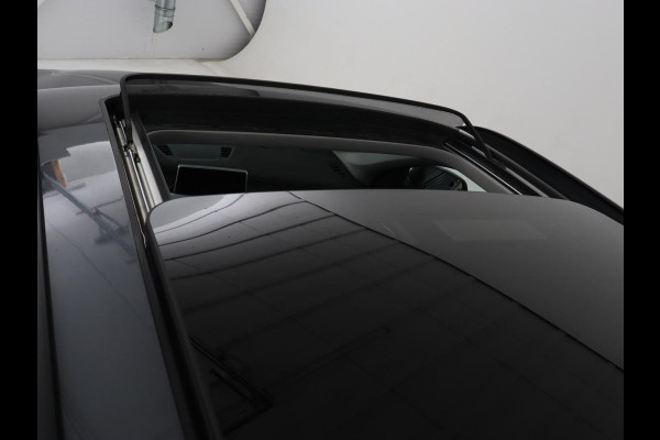 BMW X1 Xdrive25e Edrive Edition | Panoramadak | Stoelverwarming | Full LED | Navigatie | Climate control | Parkeerhulp | Cruise control | PHEV | Plug In