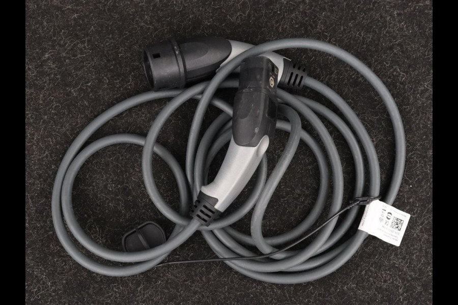 BMW X1 Xdrive25e Edrive Edition | Panoramadak | Stoelverwarming | Full LED | Navigatie | Climate control | Parkeerhulp | Cruise control | PHEV | Plug In