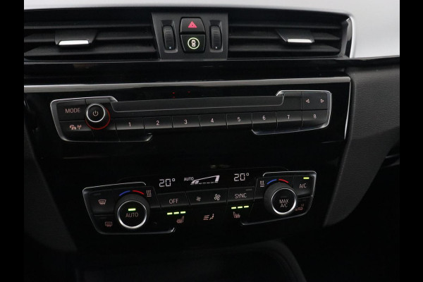 BMW X1 Xdrive25e Edrive Edition | Panoramadak | Stoelverwarming | Full LED | Navigatie | Climate control | Parkeerhulp | Cruise control | PHEV | Plug In