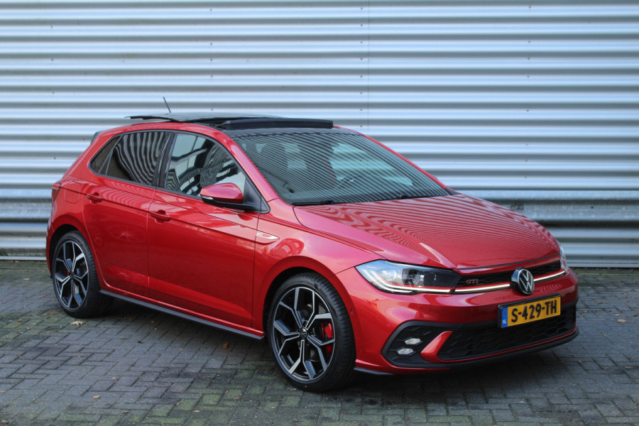 Volkswagen Polo 2.0 TSI 207pk GTI DSG7 Panoramadak Clima Cruise Navi Camera Carplay Dig. Cockpit 18"LMV Stoelverwarming