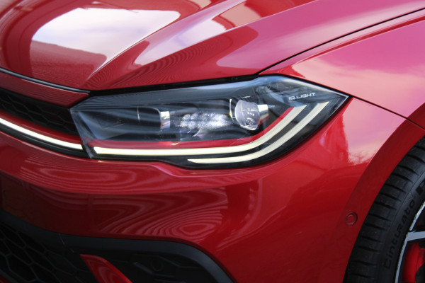 Volkswagen Polo 2.0 TSI 207pk GTI DSG7 Panoramadak Clima Cruise Navi Camera Carplay Dig. Cockpit 18"LMV Stoelverwarming