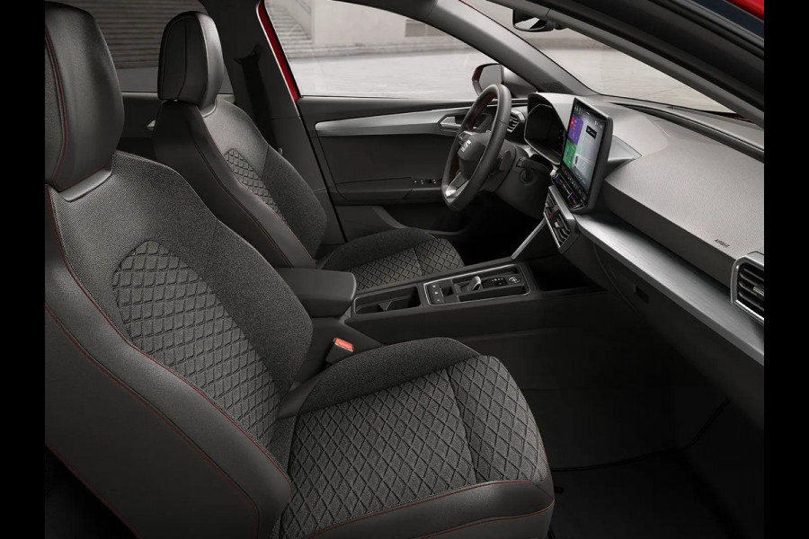 Seat Leon 1.5 TSI e-Hybrid FR Business | Graphene Grey | Black Pack | Glazen schuif-kanteldak | Safe & Driving Pack | C2K - Velgen 'Black Pack', 18 inch