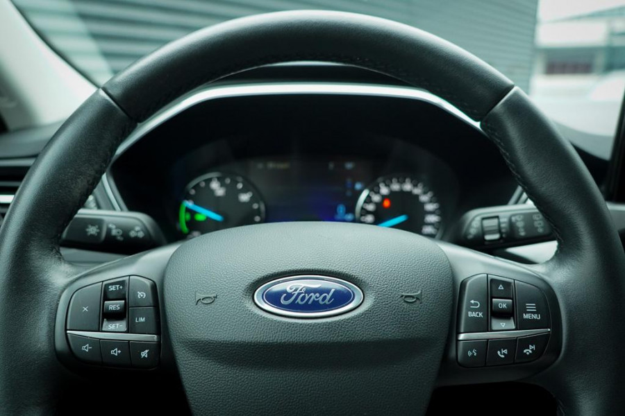 Ford Kuga 2.5 PHEV Titanium X / Winter Pack / Privacy Glass / Trekhaak voorbereiding