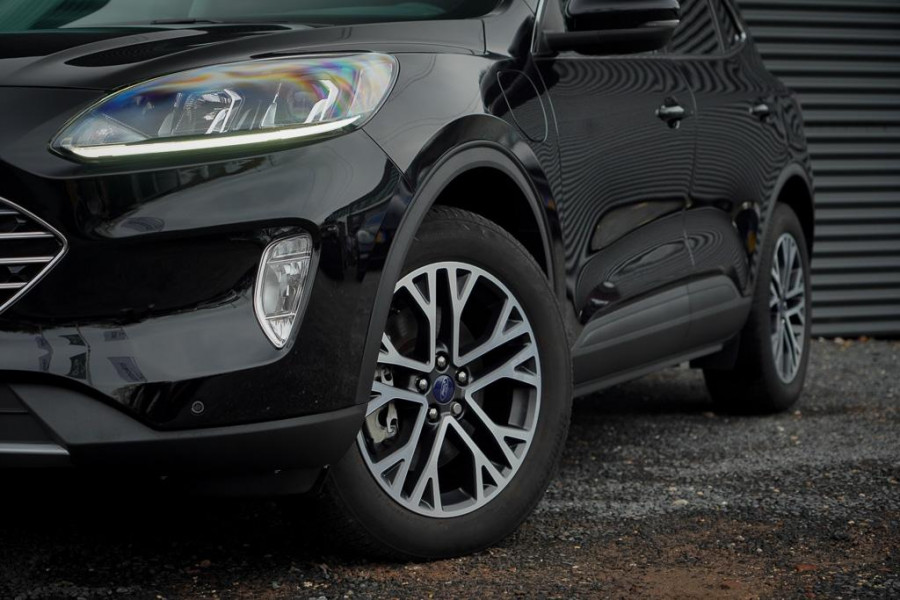 Ford Kuga 2.5 PHEV Titanium X / Winter Pack / Privacy Glass / Trekhaak voorbereiding