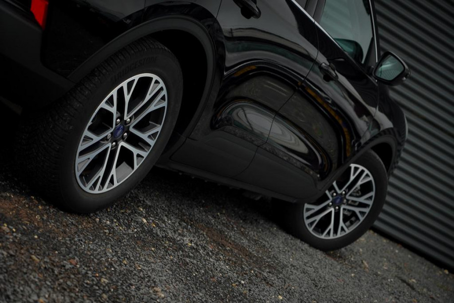 Ford Kuga 2.5 PHEV Titanium X / Winter Pack / Privacy Glass / Trekhaak voorbereiding