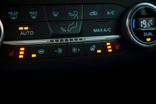 Ford Kuga 2.5 PHEV Titanium X / Winter Pack / Privacy Glass / Trekhaak voorbereiding