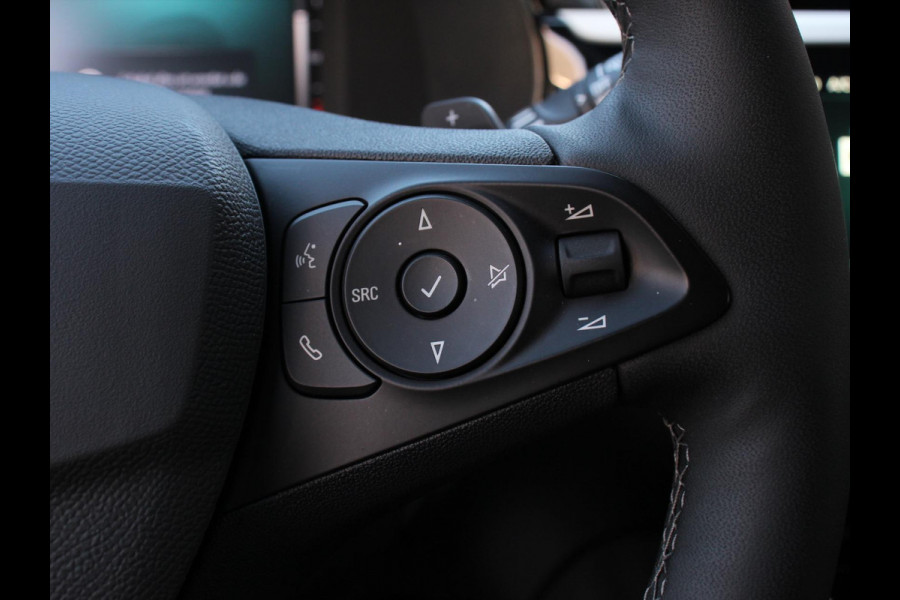 Opel Corsa 1.2 Turbo 136pk Hybrid GS Automaat | Navigatie | Apple Carplay/ Android Auto | Camera | Parkeersensoren | Cruise Control | Stoel- en stuurverwarming | Airco | Lichtmetalen velgen | Getinte ramen