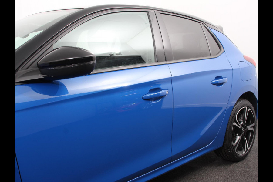 Opel Corsa 1.2 Turbo 136pk Hybrid GS Automaat | Navigatie | Apple Carplay/ Android Auto | Camera | Parkeersensoren | Cruise Control | Stoel- en stuurverwarming | Airco | Lichtmetalen velgen | Getinte ramen