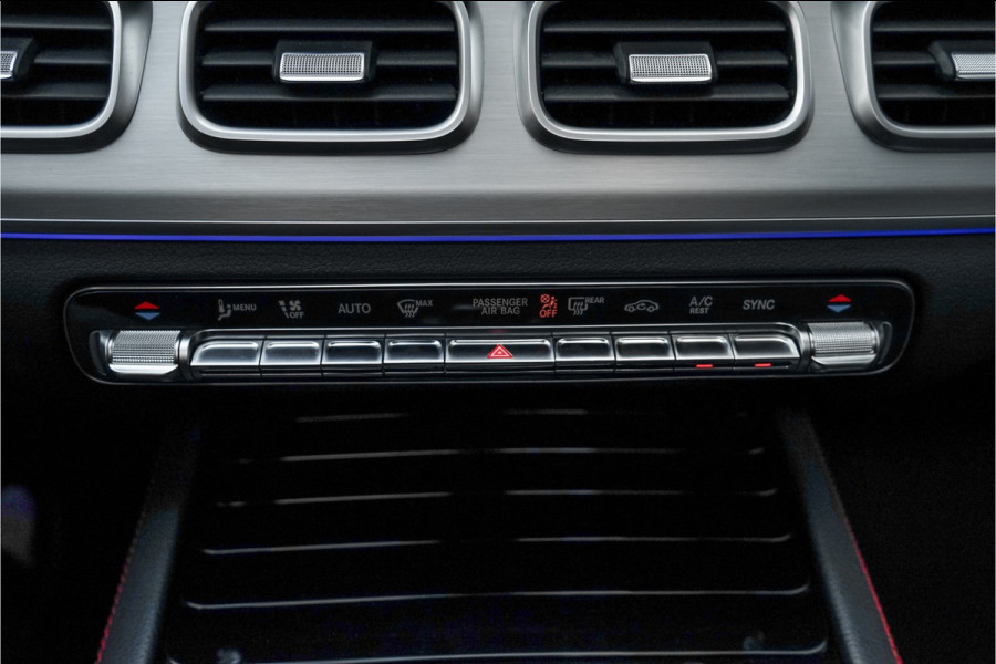 Mercedes-Benz GLE AMG 53 4MATIC+ Premium+ Night Pano HUD Luchtvering Trekhaak Stuurwielverw