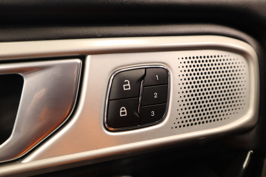 Ford Explorer 3.0 V6 EcoBoost PHEV Platinum Panoramadak Navigatie 7-Persoons