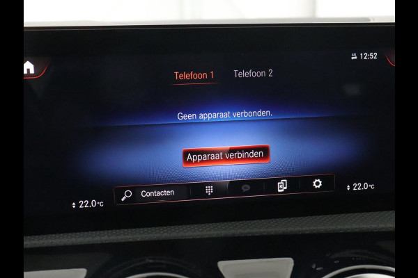 Mercedes-Benz A-Klasse 250e AMG Limited | Stoelverwarming | Widescreen | Sfeerverlichting | Camera | Navigatie | Leder/Alcantara | Park Assist | Sportstoelen | Full LED | Climate control | PHEV | Plug In