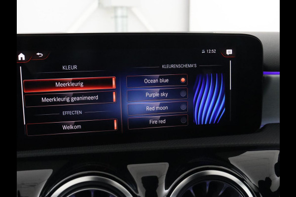 Mercedes-Benz A-Klasse 250e AMG Limited | Stoelverwarming | Widescreen | Sfeerverlichting | Camera | Navigatie | Leder/Alcantara | Park Assist | Sportstoelen | Full LED | Climate control | PHEV | Plug In