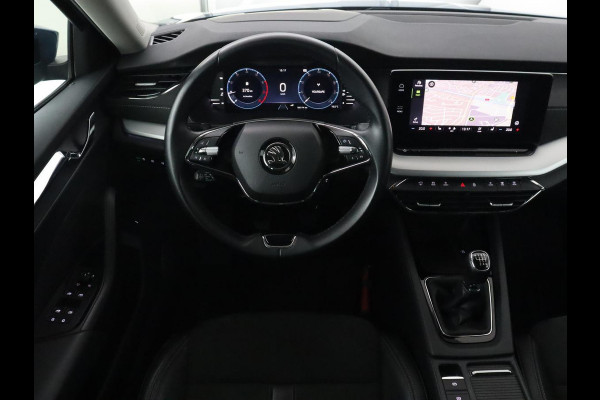 Škoda Octavia 1.5 TSI First Edition | Head-Up | Stoelverwarming | Adaptive cruise | Leder/Alcantara | Side Assist | Matrix LED | Keyless | Virtual Cockpit | Carplay | Navigatie | Park Assist