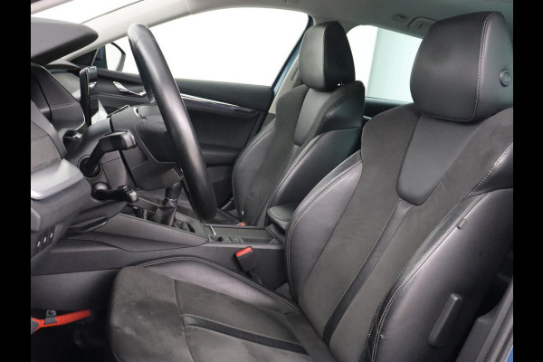 Škoda Octavia 1.5 TSI First Edition | Head-Up | Stoelverwarming | Adaptive cruise | Leder/Alcantara | Side Assist | Matrix LED | Keyless | Virtual Cockpit | Carplay | Navigatie | Park Assist