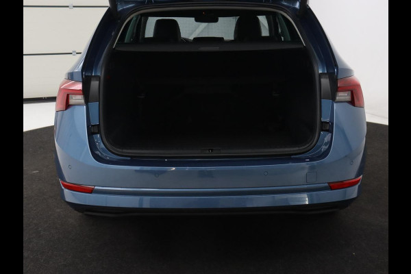 Škoda Octavia 1.5 TSI First Edition | Head-Up | Stoelverwarming | Adaptive cruise | Leder/Alcantara | Side Assist | Matrix LED | Keyless | Virtual Cockpit | Carplay | Navigatie | Park Assist