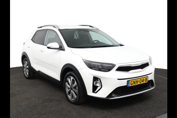 Kia Stonic 1.0 T-GDi MHEV DynamicPlusLine Apple Carplay/Android Auto - Cruise Control - Climate Control - Navigatie - Stoel/Stuur Verwarming - Fabrieksgarantie tot 10-2031