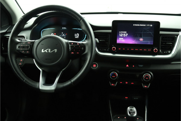Kia Stonic 1.0 T-GDi MHEV DynamicPlusLine Apple Carplay/Android Auto - Cruise Control - Climate Control - Navigatie - Stoel/Stuur Verwarming - Fabrieksgarantie tot 10-2031