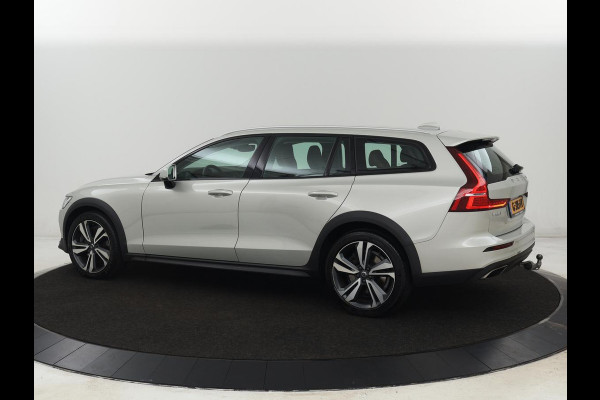Volvo V60 Cross Country 2.0 T5 AWD Pro | Stoelventilatie | Massage | Massage | Trekhaak | Adaptive cruise | Nappaleder | Camera | Carplay | Harman/Kardon | Stoelverwarming | Navigatie | Memory | Full LED