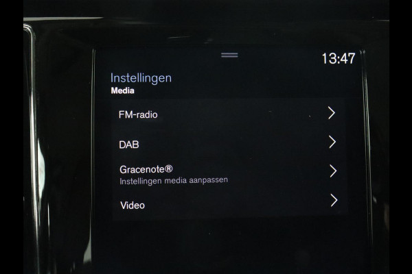 Volvo V60 Cross Country 2.0 T5 AWD Pro | Stoelventilatie | Massage | Massage | Trekhaak | Adaptive cruise | Nappaleder | Camera | Carplay | Harman/Kardon | Stoelverwarming | Navigatie | Memory | Full LED